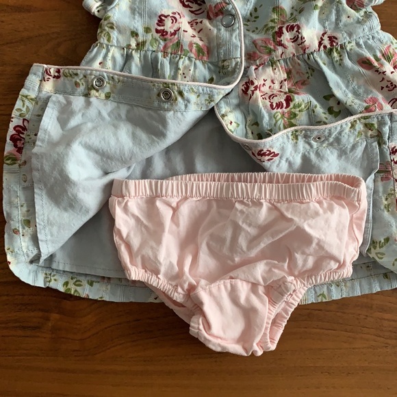 3 for $40 ⭐️ Vintage Baby Dress with Bloomers - Picture 4 of 4